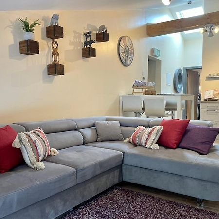 Greenvale Cabins Forkhill Екстер'єр фото