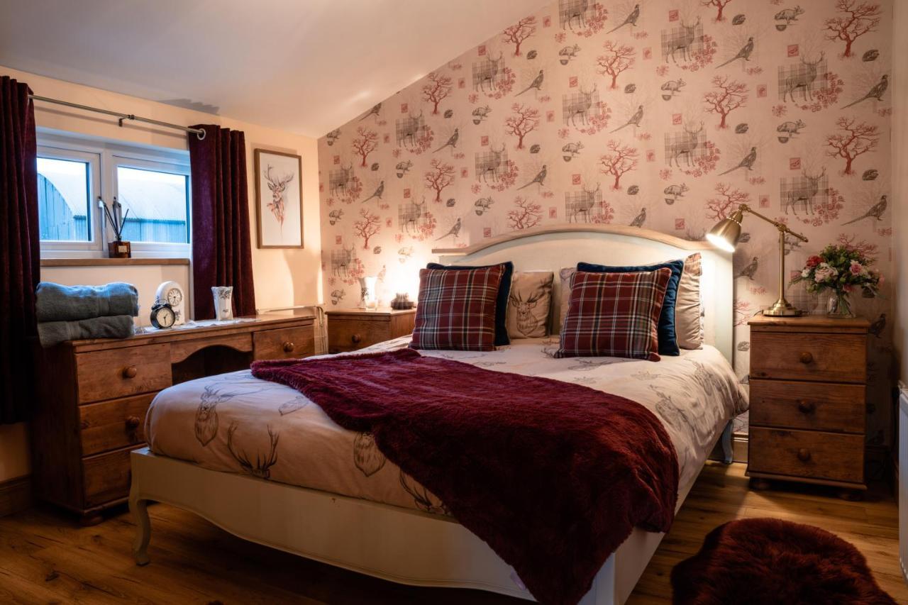 Greenvale Cabins Forkhill Екстер'єр фото