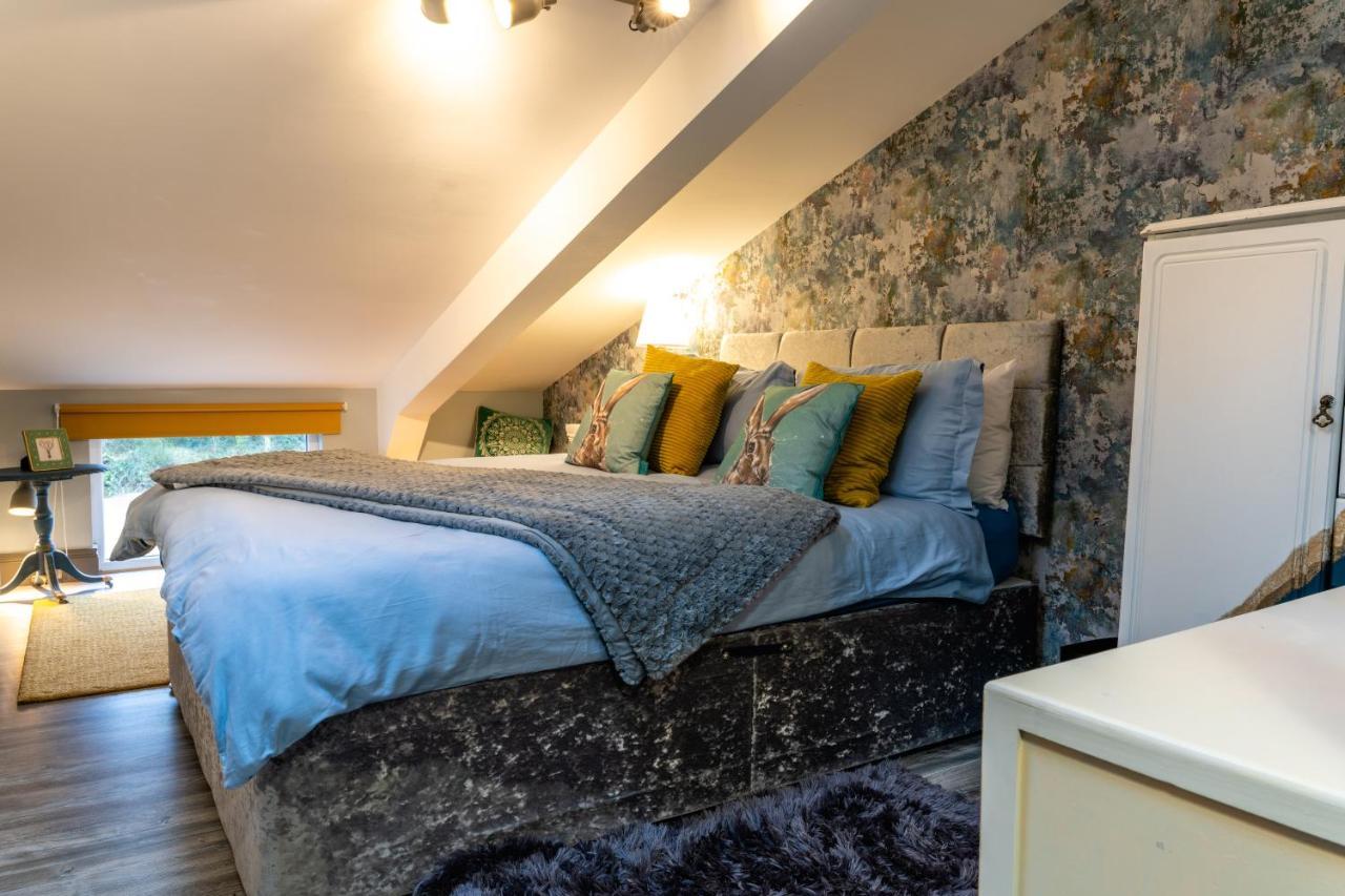 Greenvale Cabins Forkhill Екстер'єр фото
