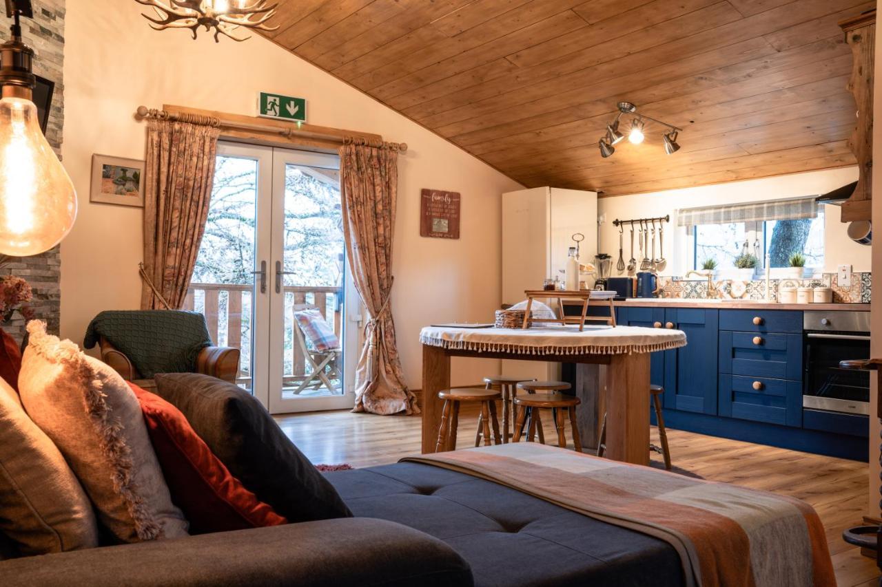 Greenvale Cabins Forkhill Екстер'єр фото
