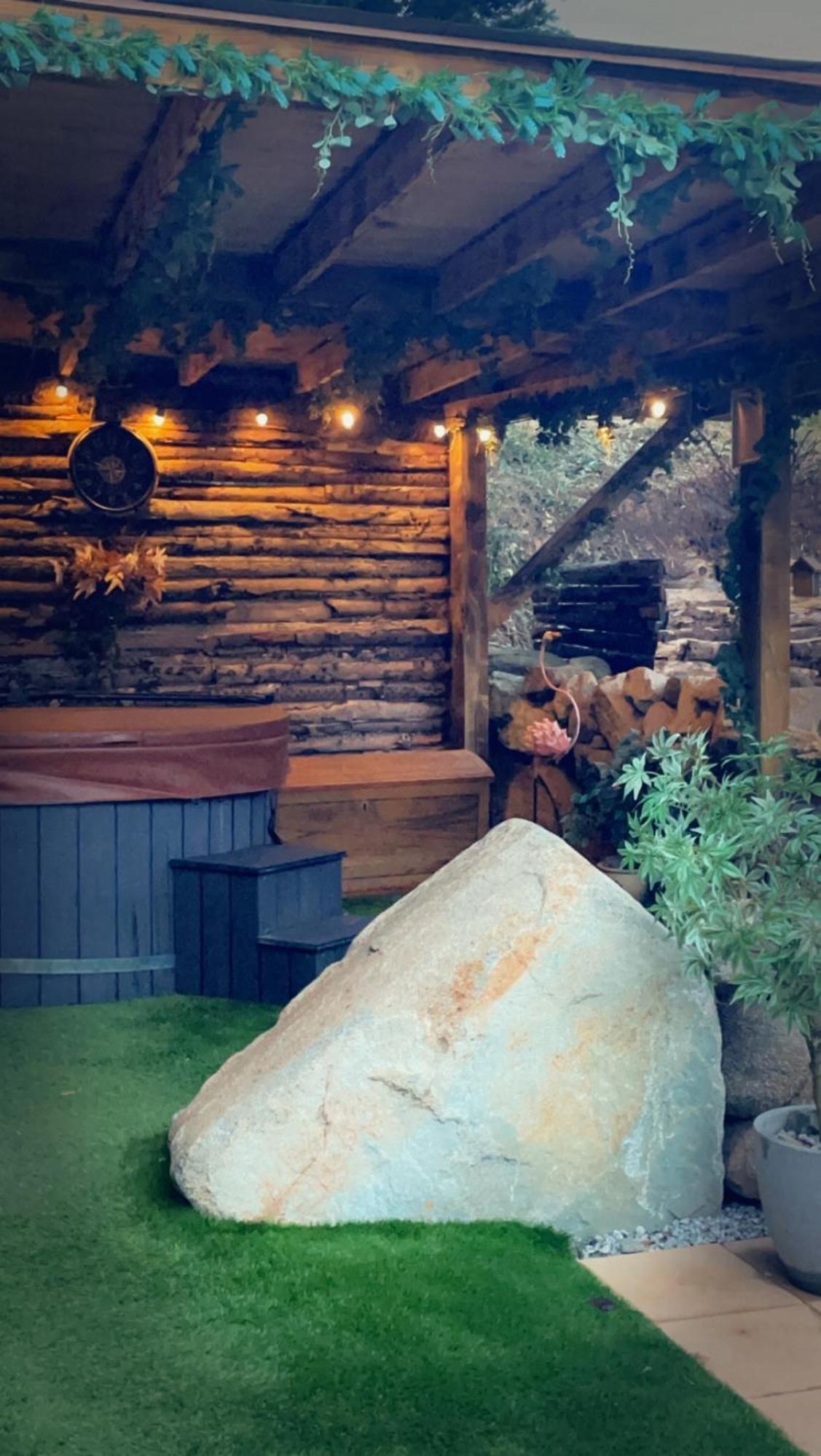 Greenvale Cabins Forkhill Екстер'єр фото